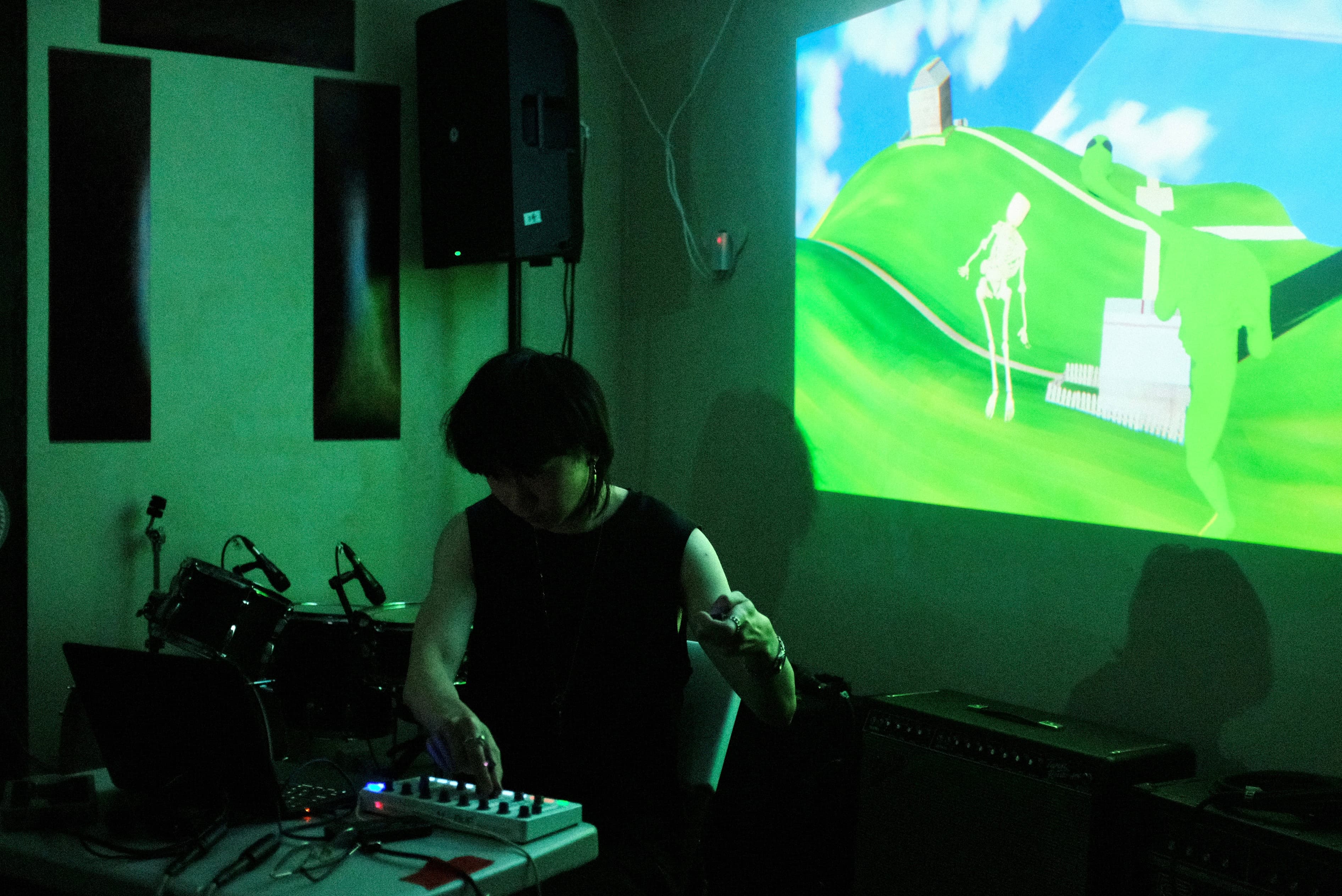 Sensor-based audiovisual improvisation performance